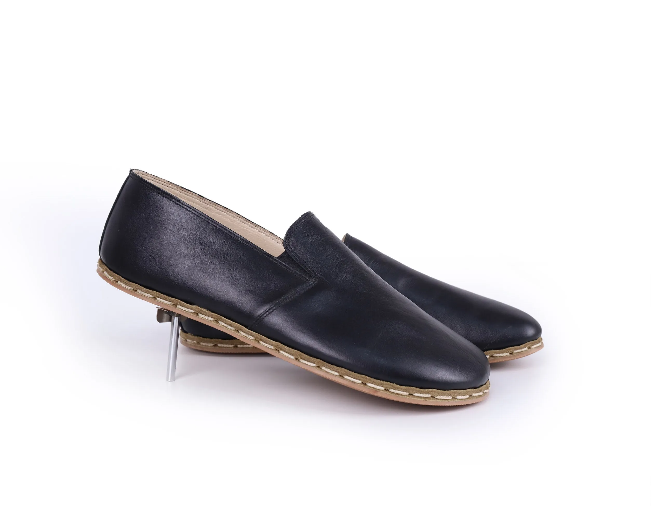 Olympos Loafers in Black