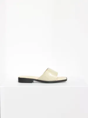 ROMI Sandal, Cream Croc